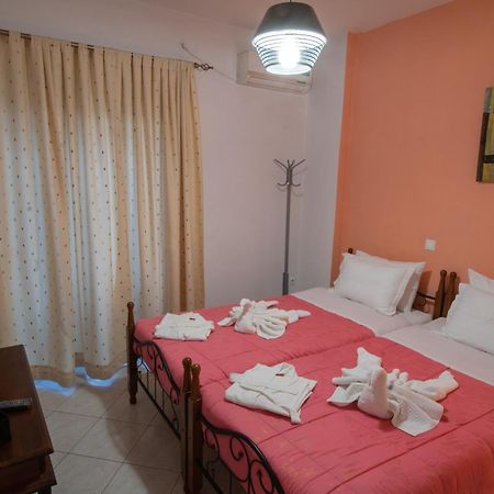 Stella'S Home Glyka Nera Dış mekan fotoğraf