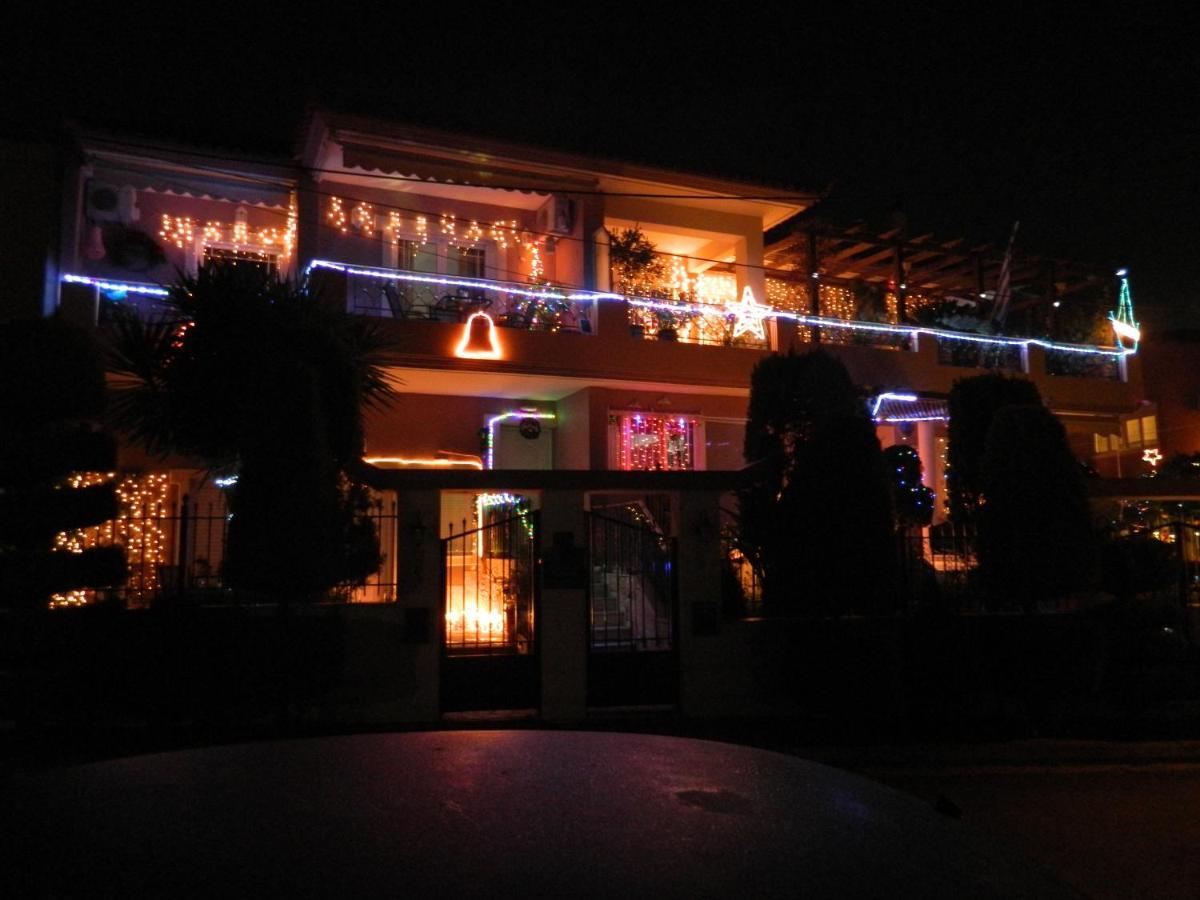 Stella'S Home Glyka Nera Dış mekan fotoğraf